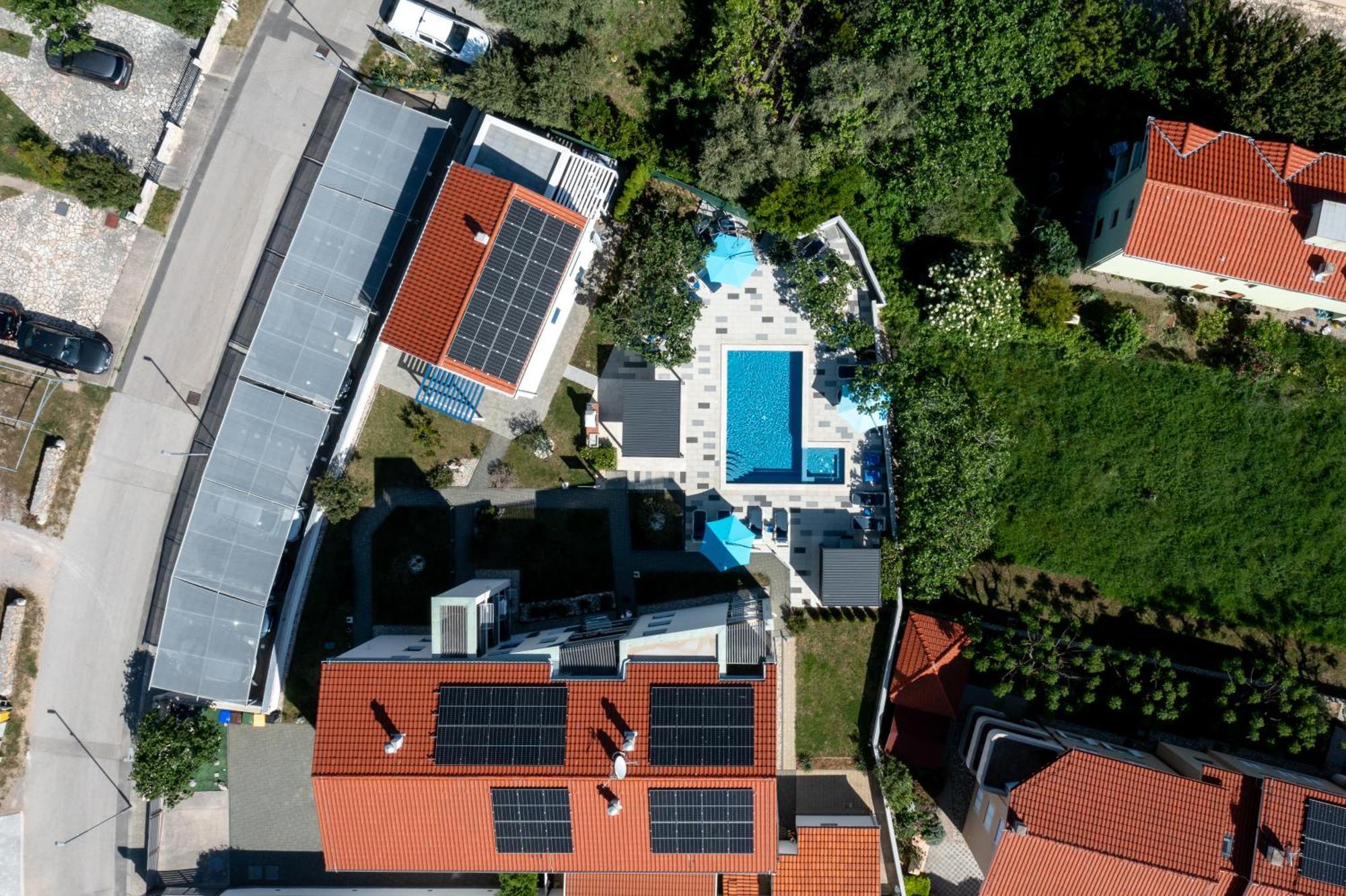 Adorami Apartments Башка Екстер'єр фото