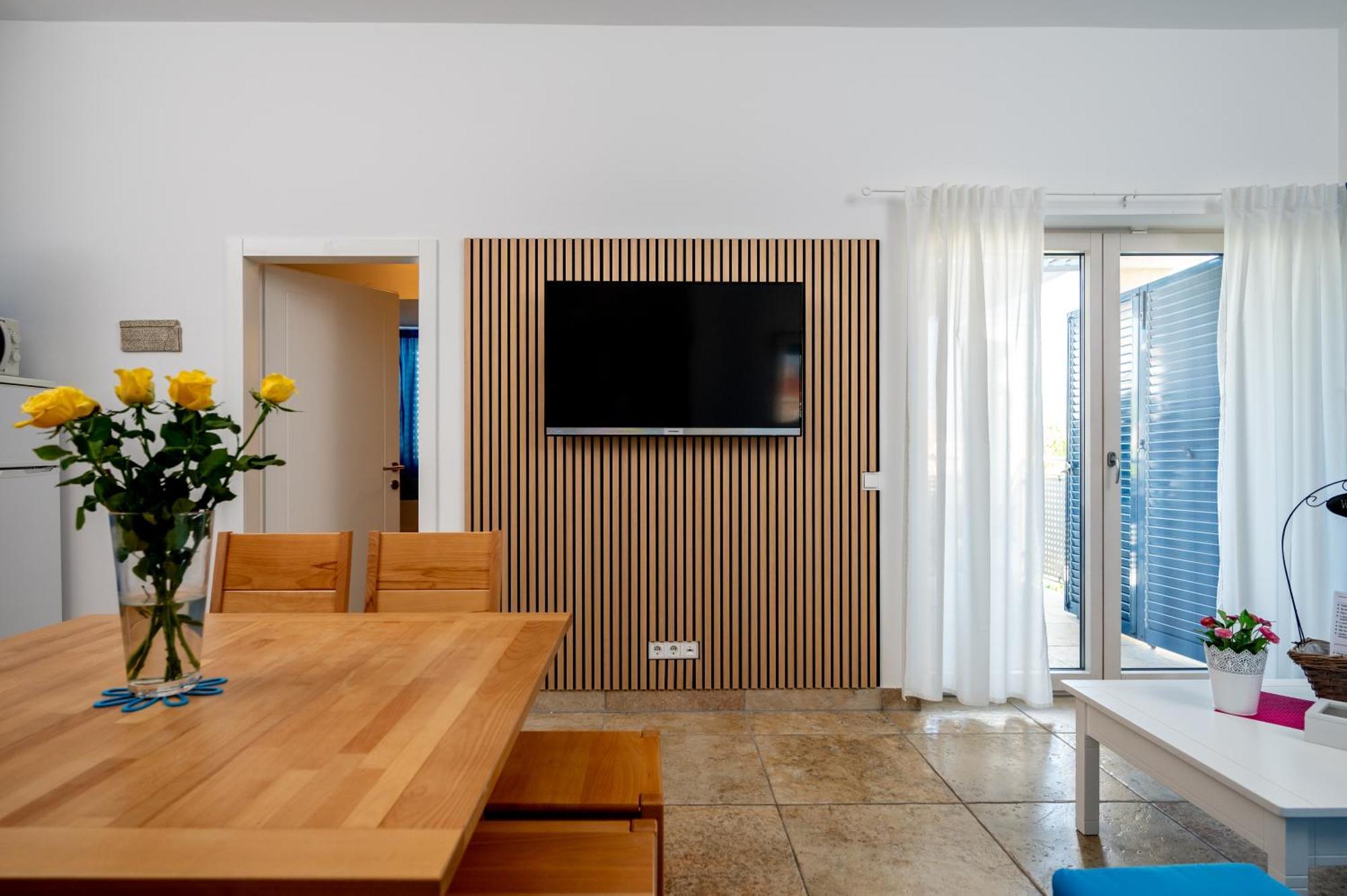 Adorami Apartments Башка Екстер'єр фото